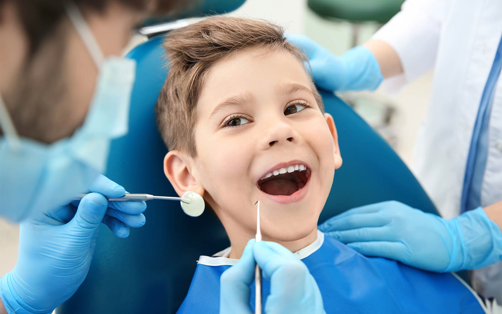 Come prendersi cura dei denti dei bambini