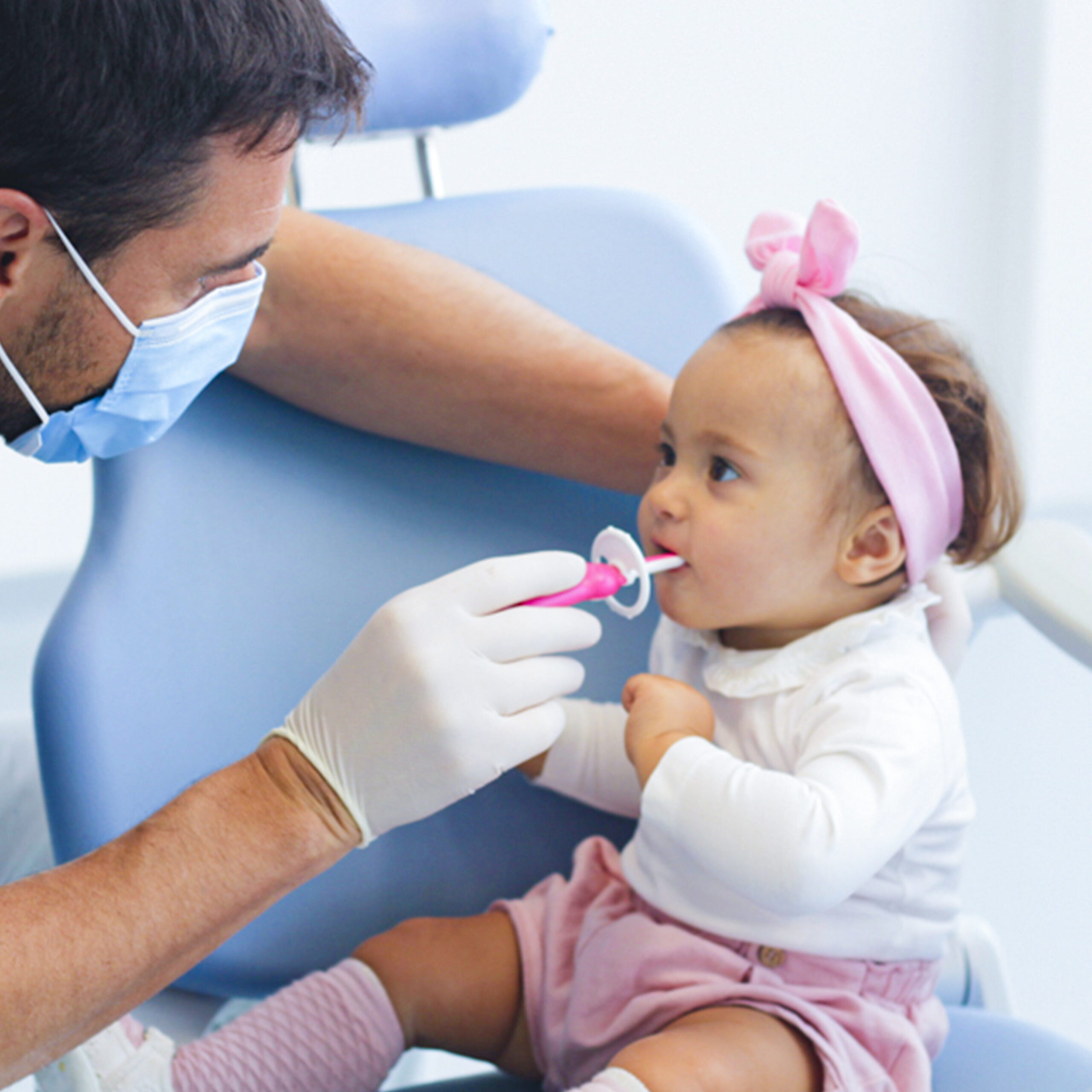 PORTARE IL BAMBINO DAL DENTISTA AD 1 ANNO, PERCHÉ?